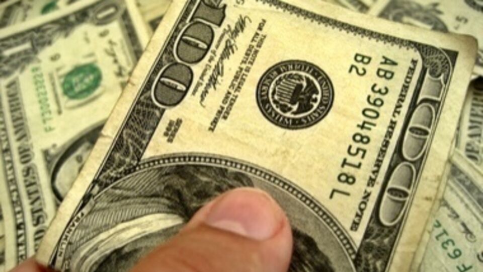 В "ДНР" пока не решили, что будут платить в долларах, пенсии или зарплаты