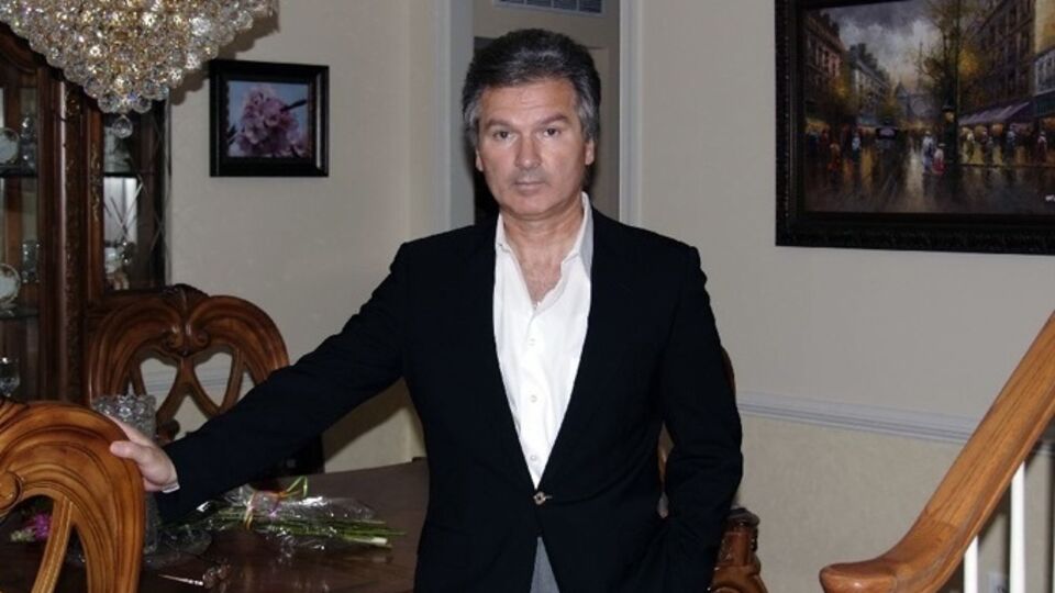 Швец обвиняет Путина в подрыве обороноспособности РФ и насильственном захвате власти