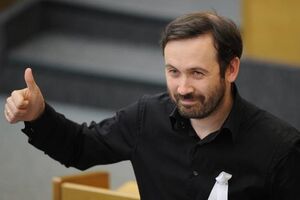 Пономарев считает, что в войне на Донбассе с обеих сторон гибнут лучшие