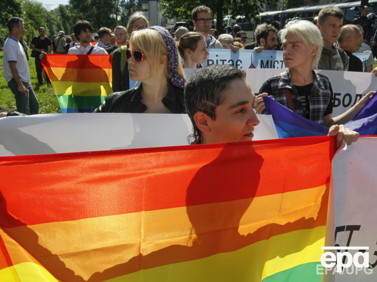 ЛГБТ-сообществу лишь раз, в 2013 году, удалось провести в Киеве акцию в защиту своих прав