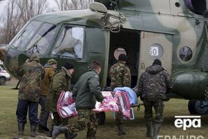 ОГА: 20 бойцов, которые получили ранения во время боевых действий в Марьинском районе, были эвакуированы в Днепропетровск вертолетами