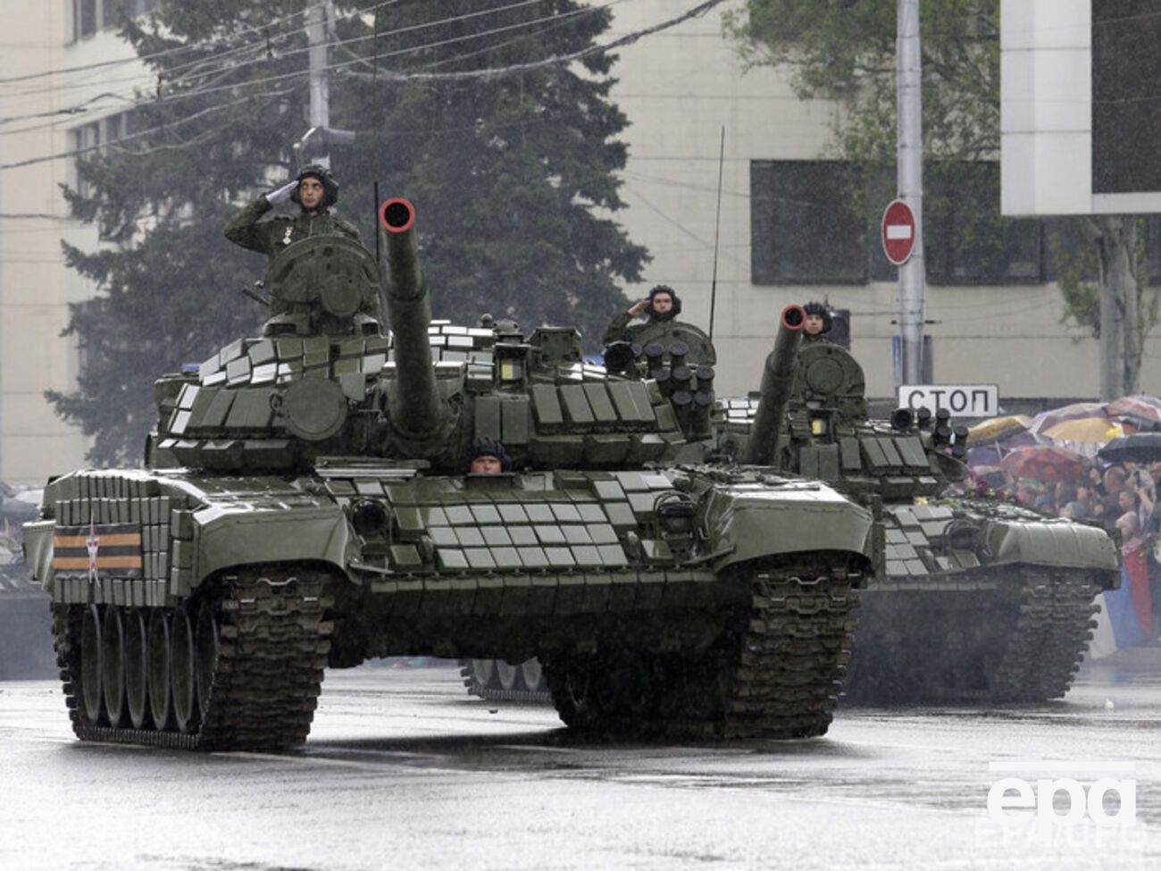 Боевики так и не отвели тяжелую технику с передовой