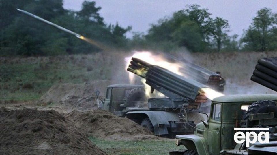 Боевики накрыли огнем из "Градов" пгт Врубовка