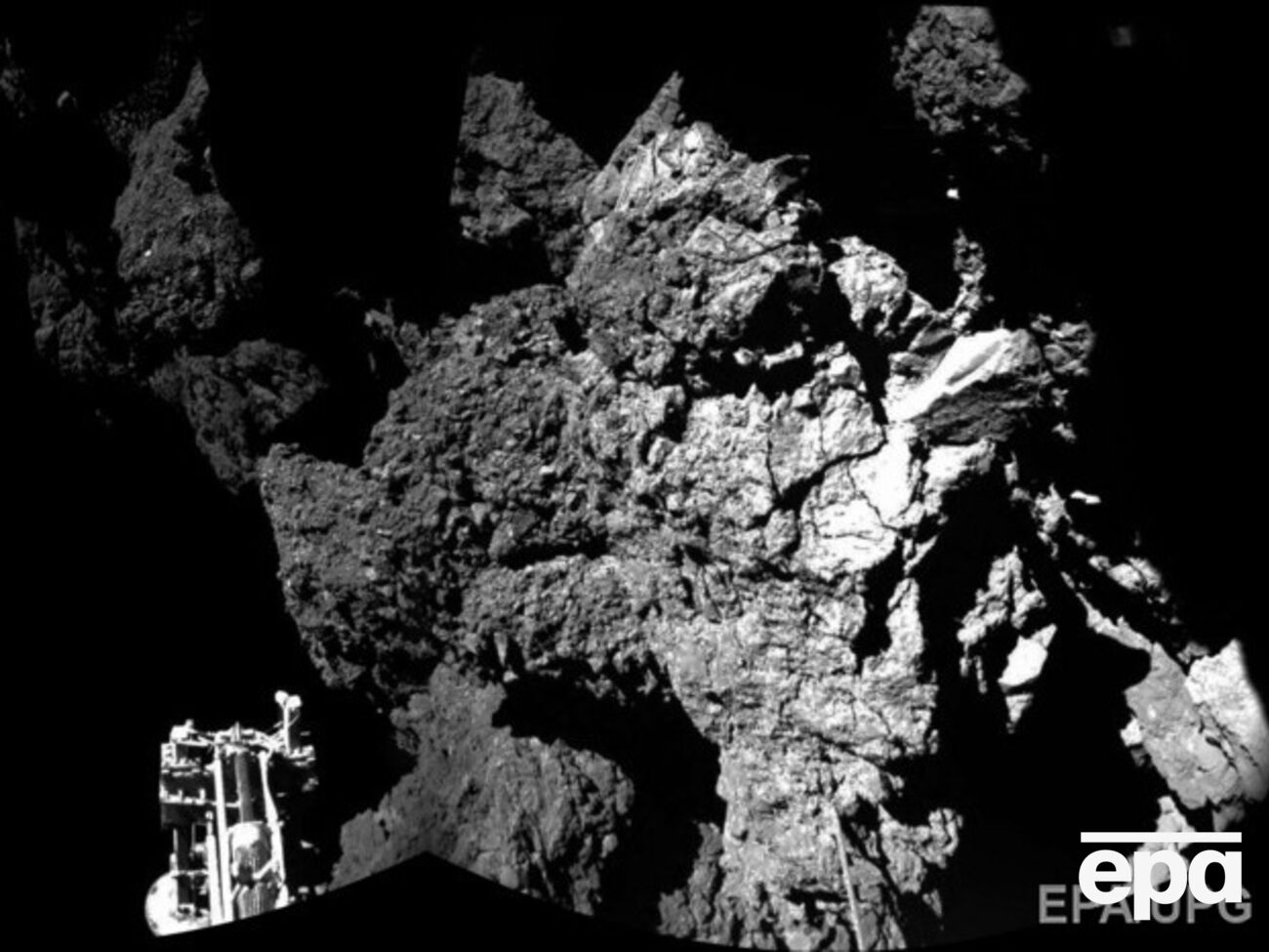 На комете нашли запасы льда