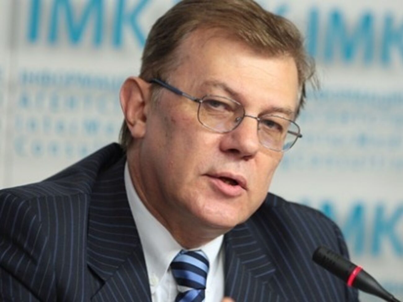 Лановой рассказал о выгодах греческого дефолта для Украины