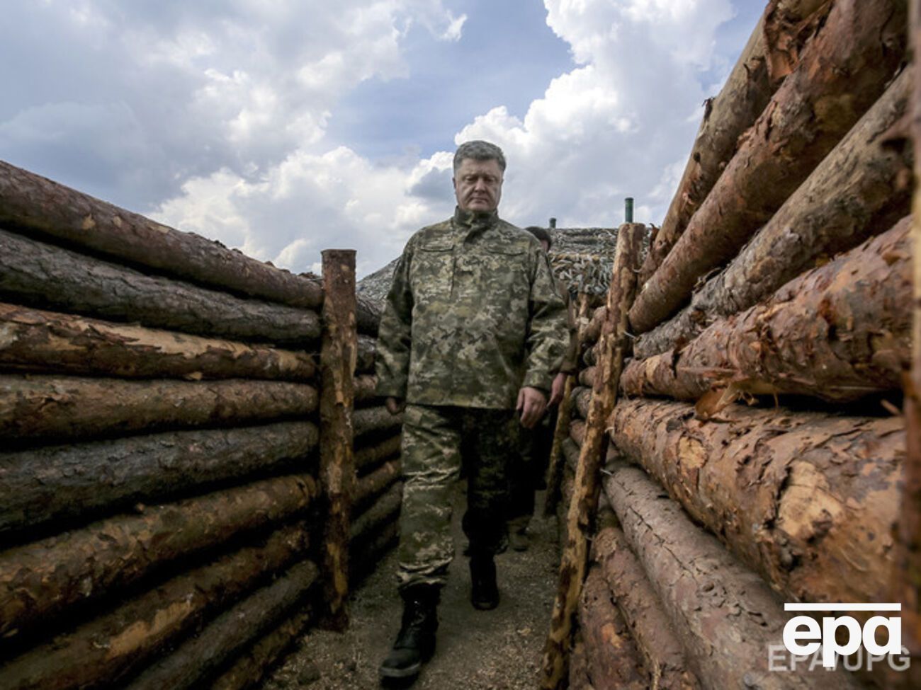 Президент считает, что референдум по вступлению Украины в НАТО пройдет через шесть&ndash;семь&nbsp;лет