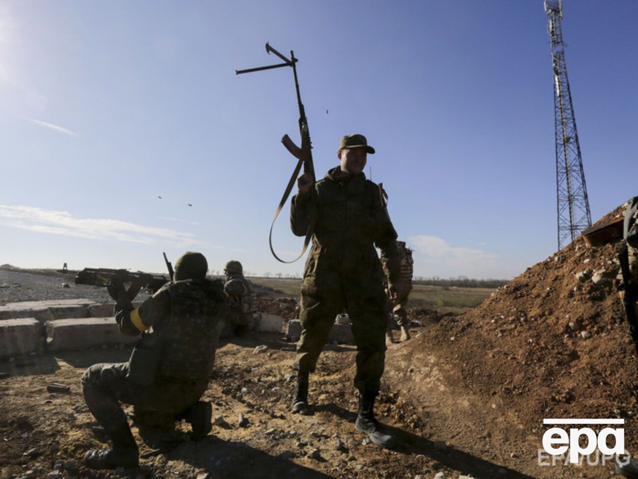 Боевые действия на Донбассе продолжаются, несмотря на перемирие