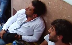 Двое манифестантов в Ереване объявили голодовку