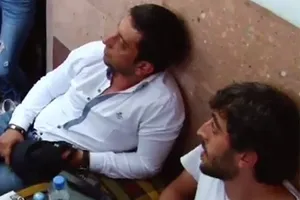 Двое манифестантов в Ереване объявили голодовку