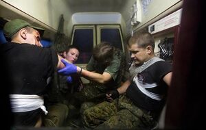 По словам Зинкевич, трое бойцов имеют средние ранения, четвертый --- тяжелое