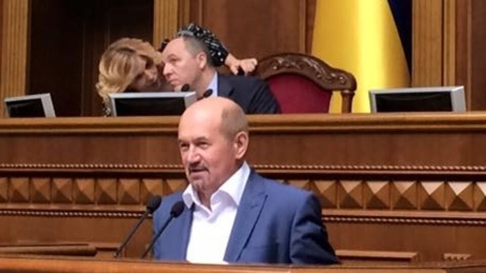 Шлемко сложил полномочия нардепа