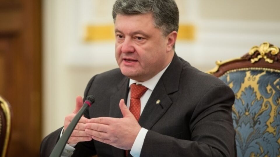 Порошенко озвучил задачи на следующий год