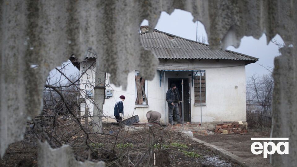 МВД сообщило об обстреле Авдеевки, в городе есть прямые попадания в жилые дома