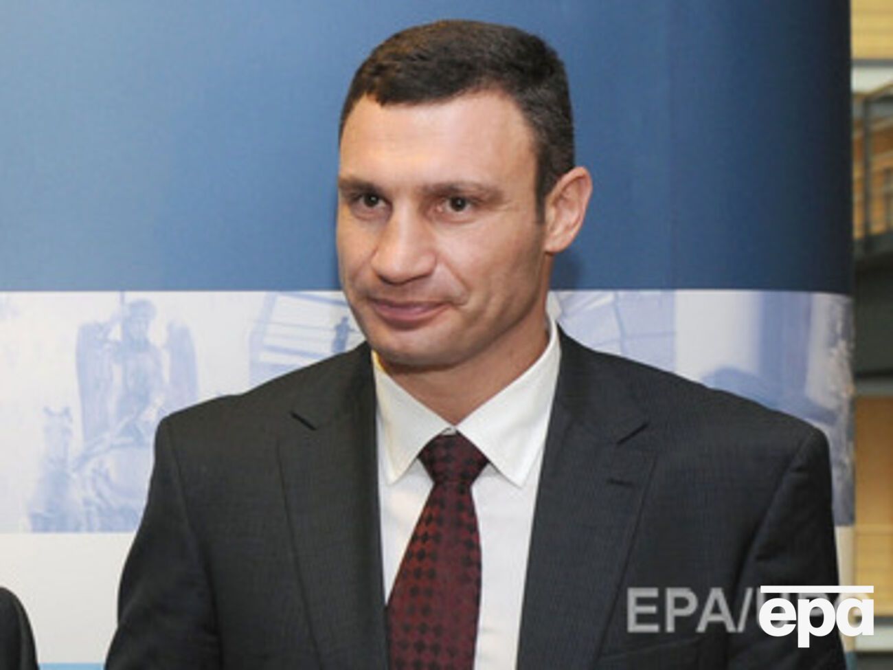 Кличко просит отказаться от "Марша равенства" под предлогом войны на востоке