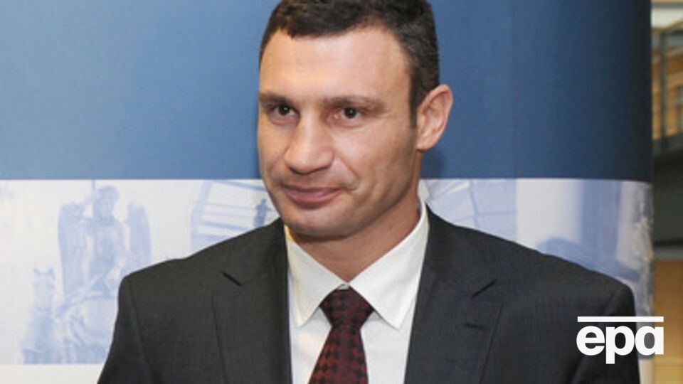 Кличко просит отказаться от "Марша равенства" под предлогом войны на востоке