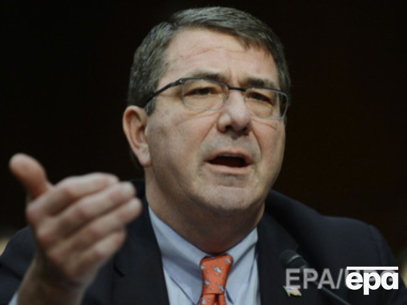 СМИ: Картер в Штутгарте обсудит эффективность действующих санкции ЕС и США против России