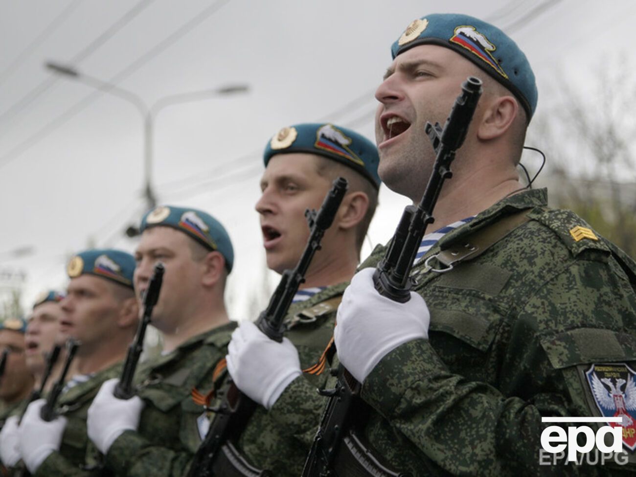 Боевики активно перемещают по оккупированной территории боевую технику и подразделения