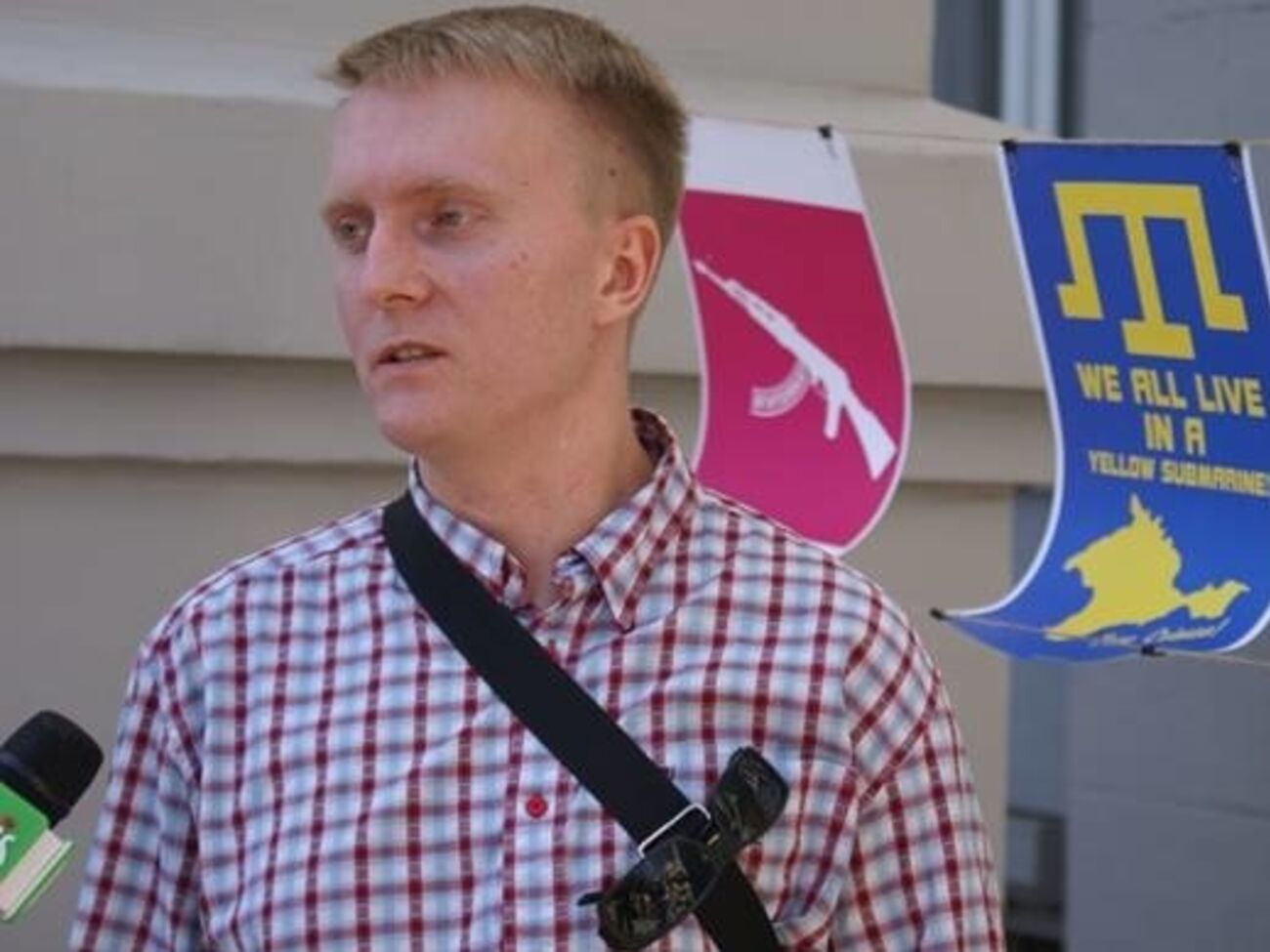 Антон Мырзин с декабря 2014 года находится в Украине