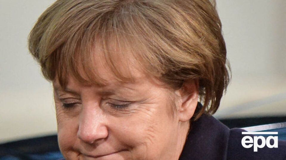 Соцсети помогают людям, которые испытывают трудности с общением в реальной жизни, считает Меркель