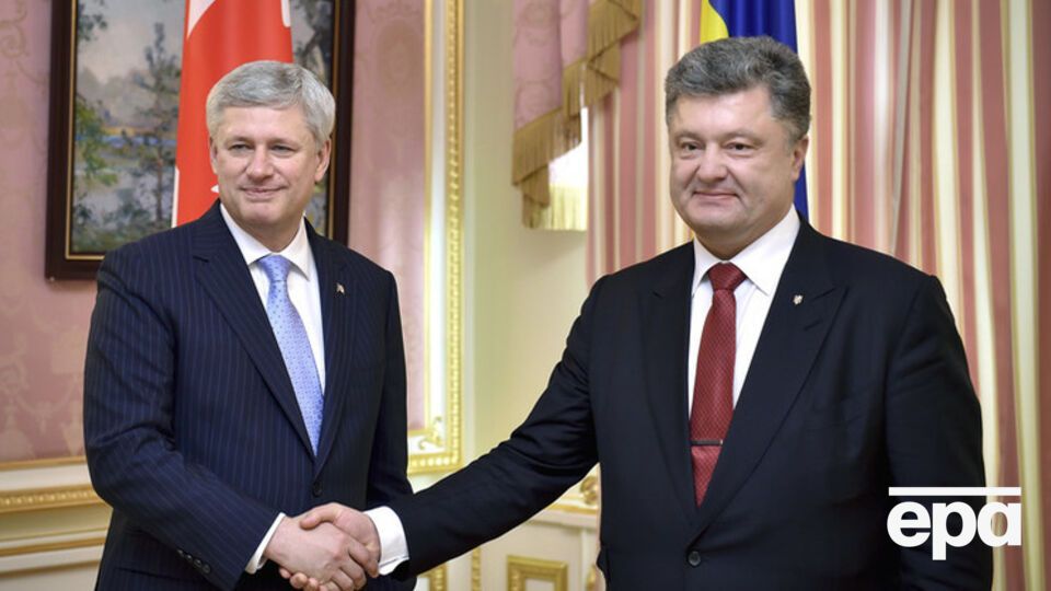 Канада готова ввести новые санкции против РФ, заверил Харпер