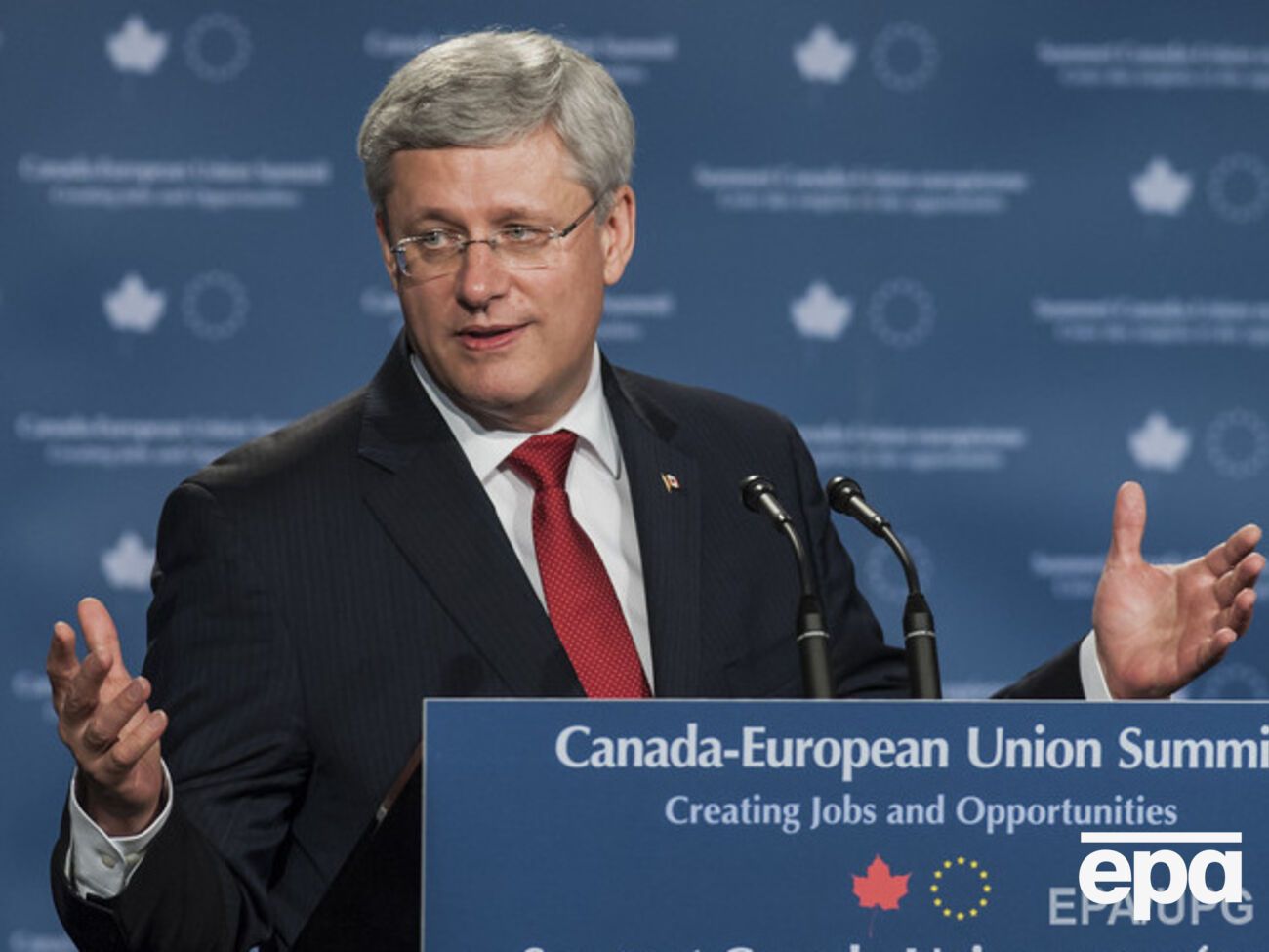 Харпер надеется, что G7 обсудит поставки оружия Украине