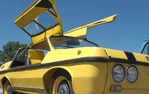 В Харькове проходит ретрослет автомобилей. Фоторепортаж