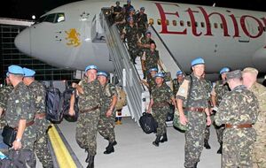 Минобороны: За время миссии в Африке украинский вертолетный отряд перевез 4 тыс. пассажиров и 125 тонн груза