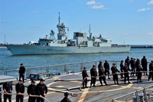 В ходе учений военные отработают противолодочную и противовоздушную оборону, перехватывание подозрительных судов и морских десантов