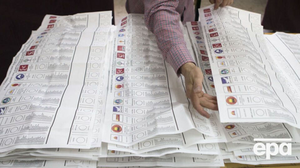 Первые результаты выборов в Турции могут быть объявлены через несколько часов