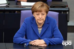 Меркель заявила, что возвращение России в G8 сейчас не представляется возможным