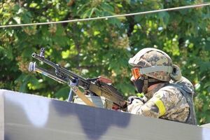 В Марьинке утром возобновились боевые действия