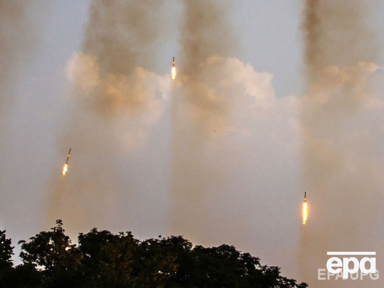 Во время обстрела Гранитного пострадал местный житель