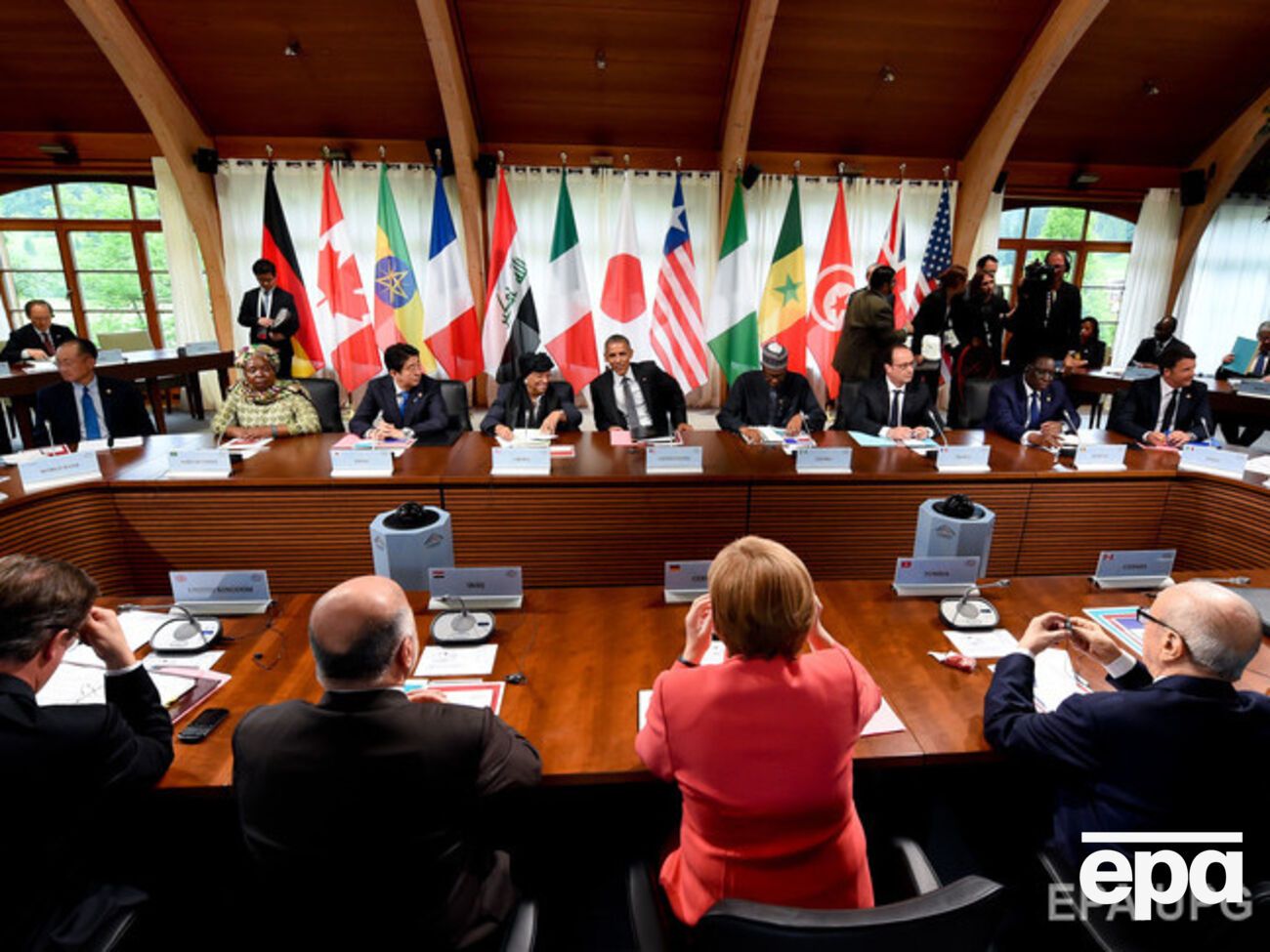 Лидеры G7 пообещали поддерживать реформы в Украине