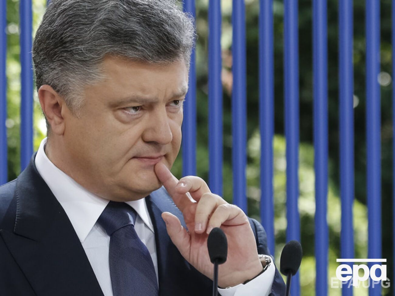 Порошенко подписал закон, устанавливающий правовые основы режима военного положения