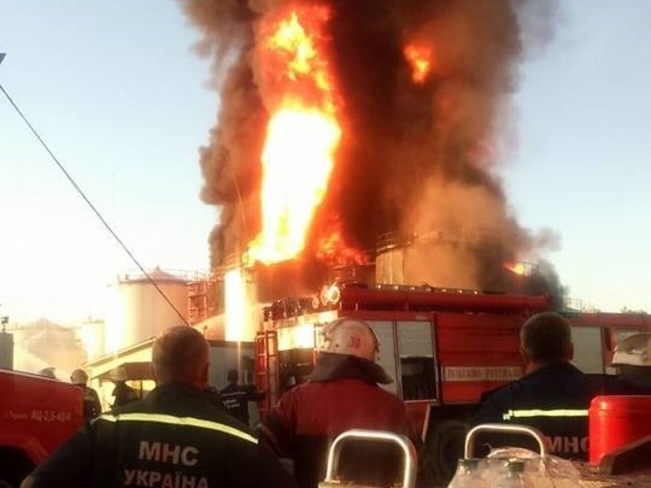 По тревоге поднята Нацгвардия --- Аваков