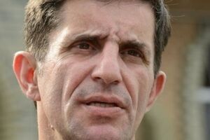 Шкиряк: Не удается установить связь с тремя пожарными