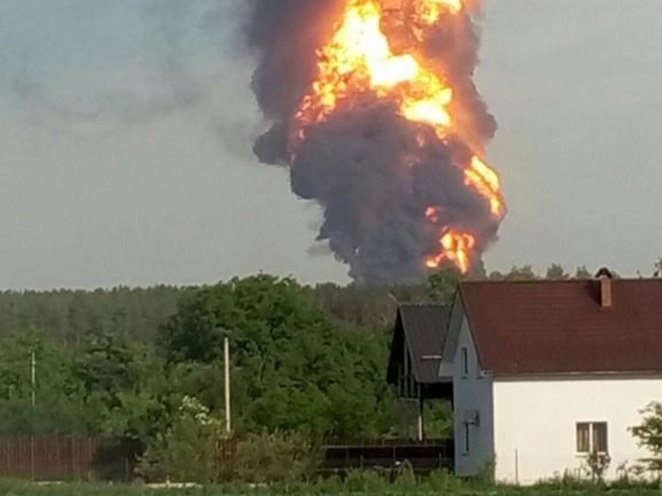 Кличко сообщил о создании оперативного штаба в связи с пожаром