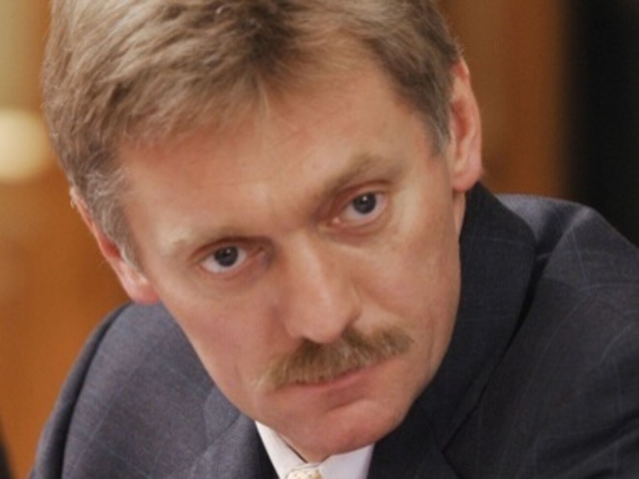 Песков: Беседы во время таких встреч традиционно касаются самого широкого круга насущных вопросов