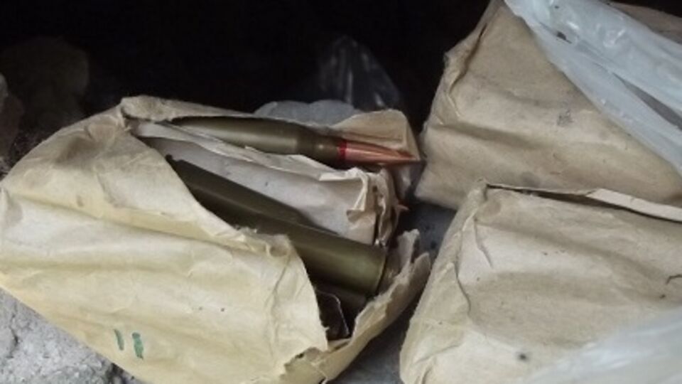 По данным ведомства, милиционеры территорию оцепили и вызвали специалистов