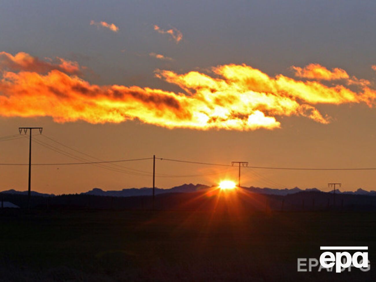 В Украине не подтверждают прекращение подачи электричества в Крым