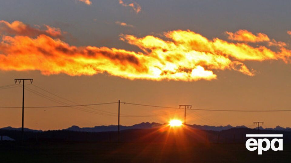 В Украине не подтверждают прекращение подачи электричества в Крым