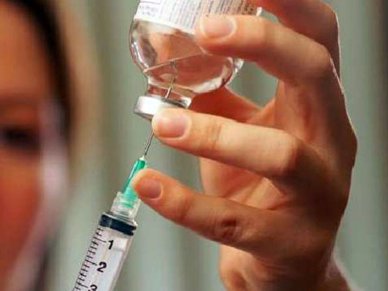 19 детей и двое взрослых доставлены в больницу с отравлением