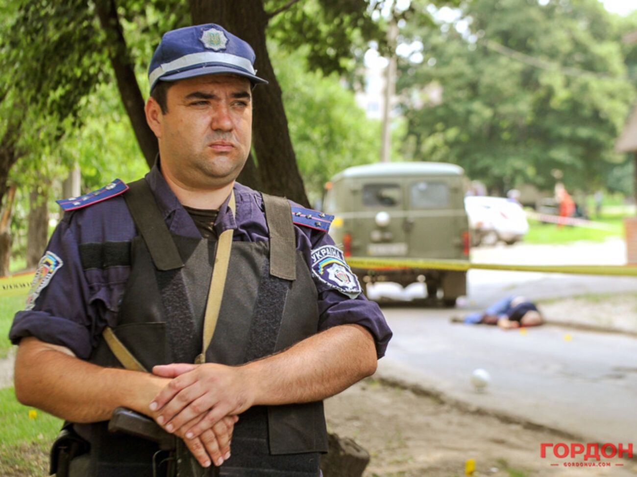 Неизвестный расстрелял почтовый автомобиль в Харькове