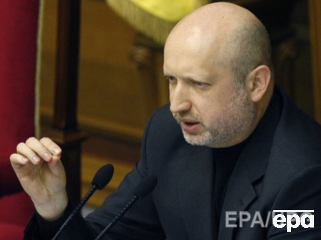 Турчинов: И&nbsp;Крым вернем, и $100 млрд отсудим