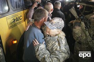Из плена освобождены еще десять украинских солдат