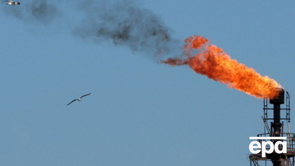 Цены на нефть вновь растут