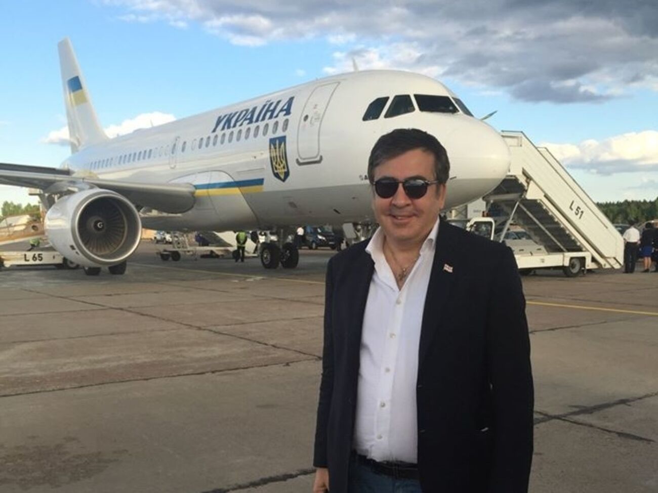 Саакашвили: В таможенники наберем парней и девушек с модельной внешностью, их дело &ndash; сидеть, улыбаться и оформлять документы