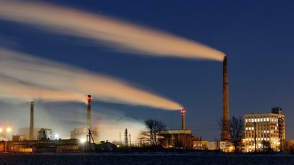 Авдеевский коксохим подвергся обстрелу