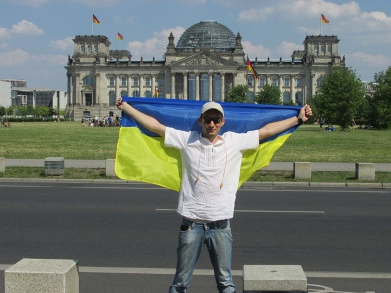 Пользователи сети уже присылают фотографии на конкурс