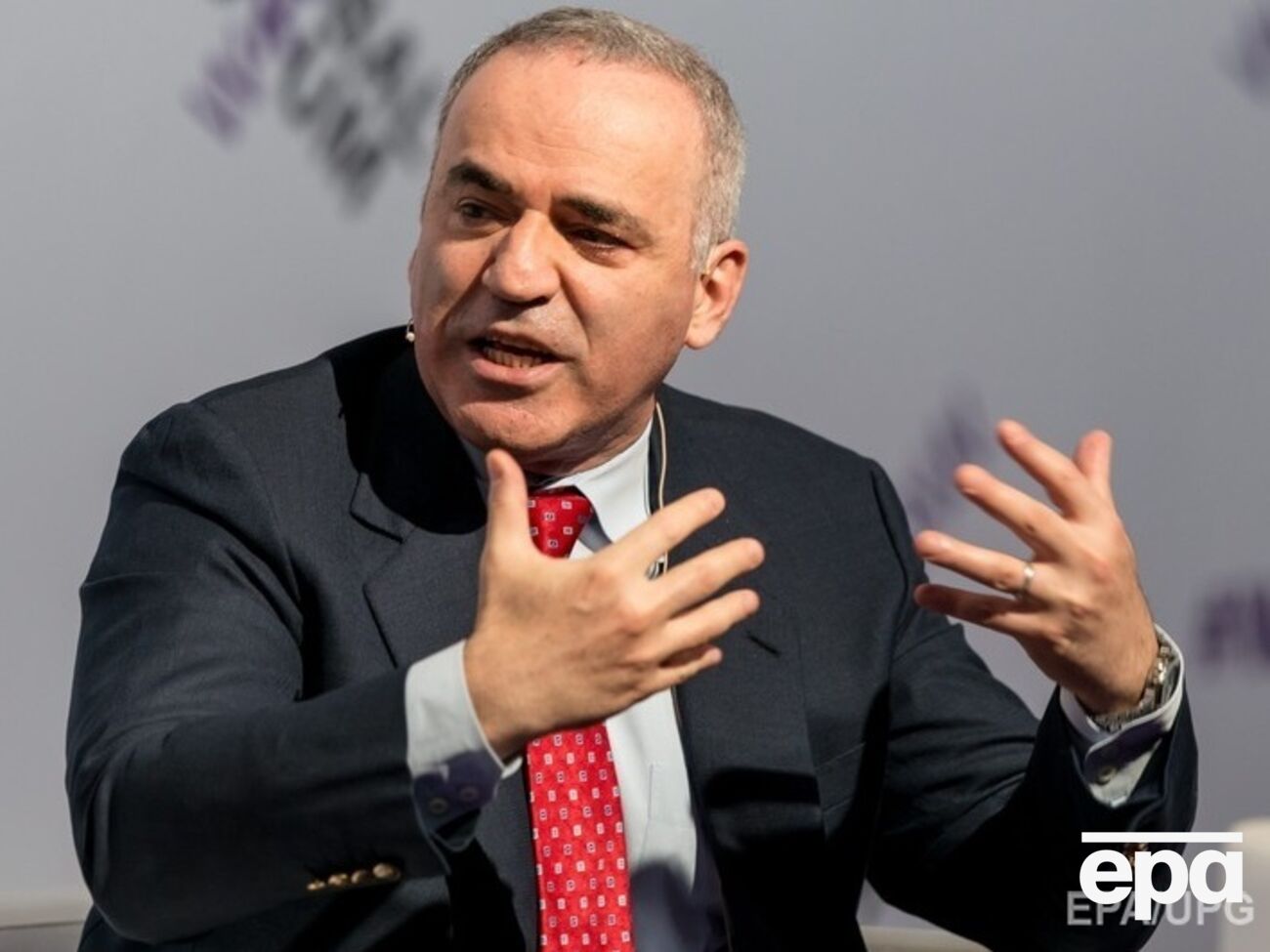 Каспаров в четвертый раз стал отцом